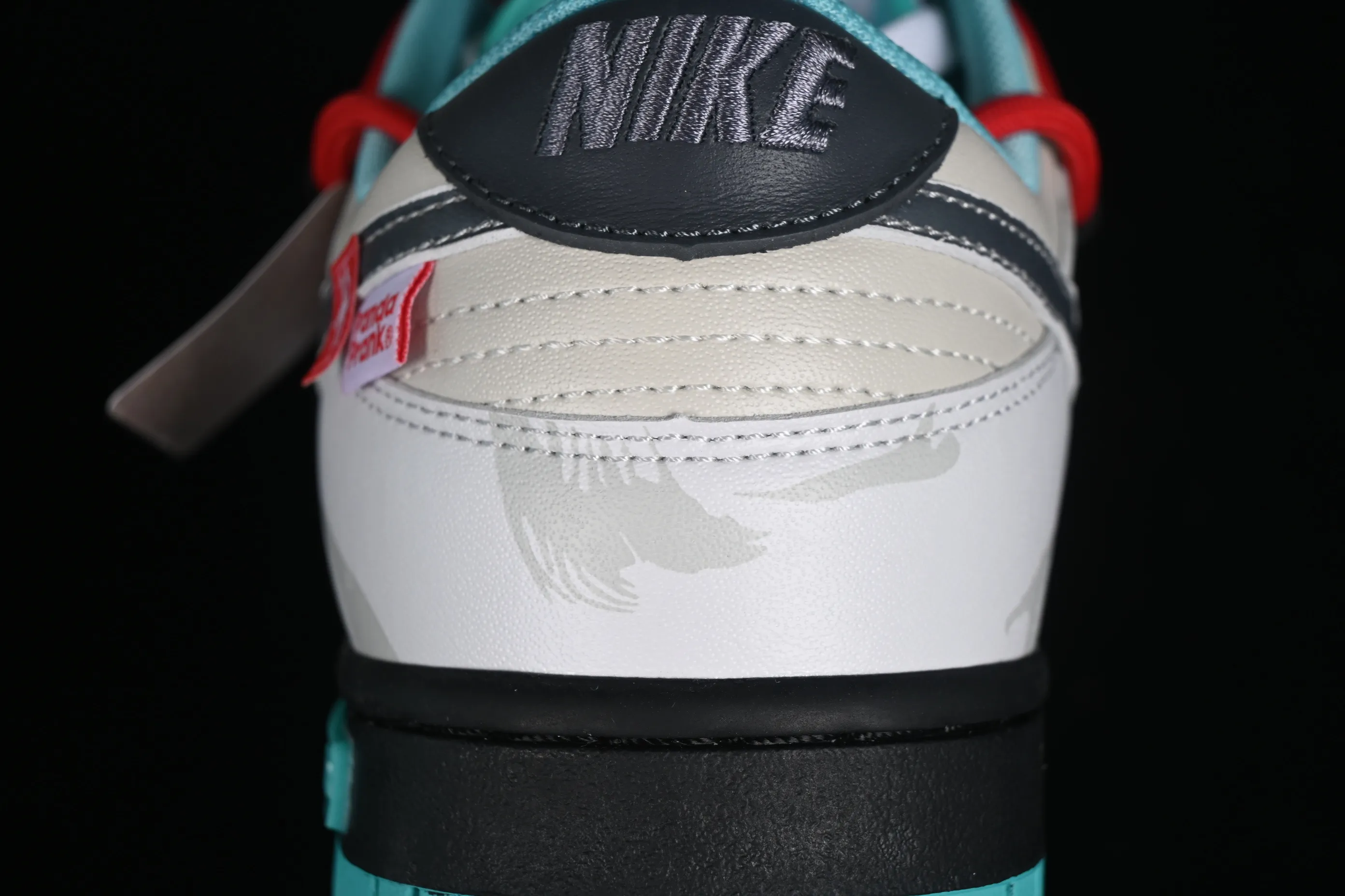 All categories Nk SB Dunk series Nk SB Dunk Low low-top sneakers Nk Dunk Low Panda Prank CNY Year of the Dragon Limited Edition Youlong Zeling Moyu Hongyun SB low-top casual sneakers DV0831-101